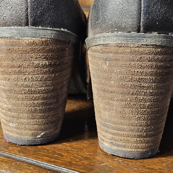 DV Dolce Vita Women's size 8.5 brown leather blocked Heel zip up ankle bootie. - Picture 11 of 13